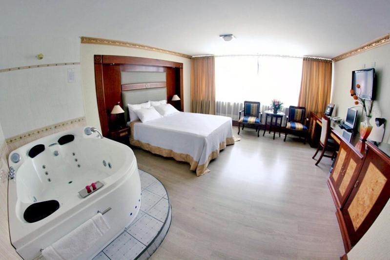 Hotel Oro Inn Lima Buitenkant foto