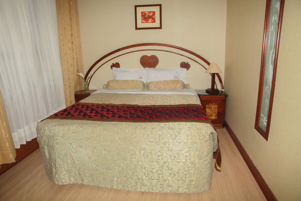 Hotel Oro Inn Lima Buitenkant foto