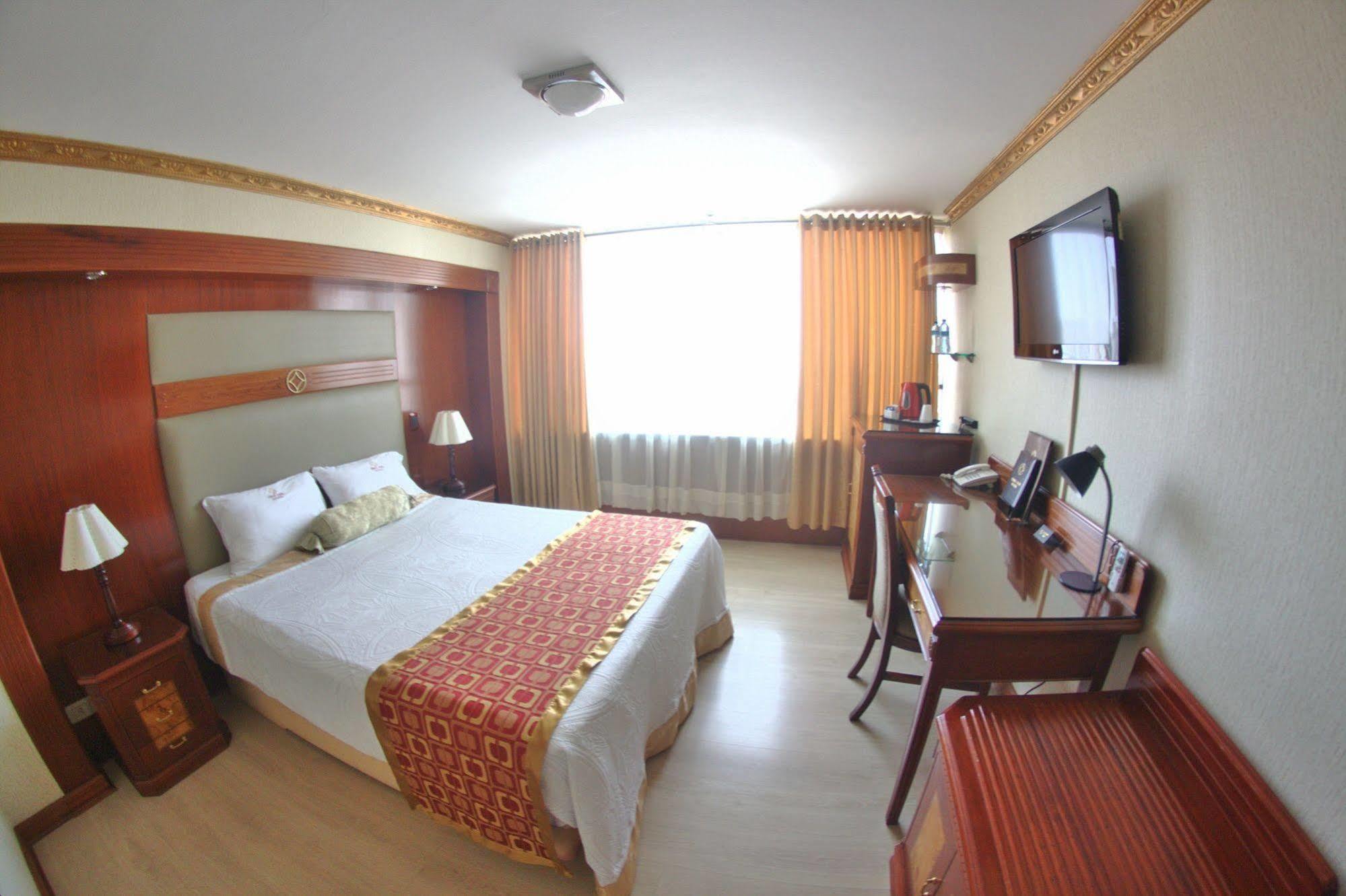 Hotel Oro Inn Lima Buitenkant foto